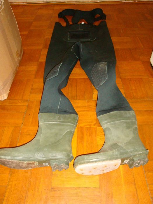 Гидробрюки с гидроботами  NEOWADE, размер 58-62 ,боты 46-47