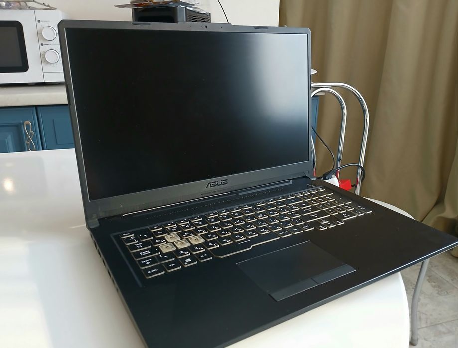 ASUS TUF FA706iU/120Hz/Ryzen 7 4800H/1660Ti/16GB/SSD1Tb
