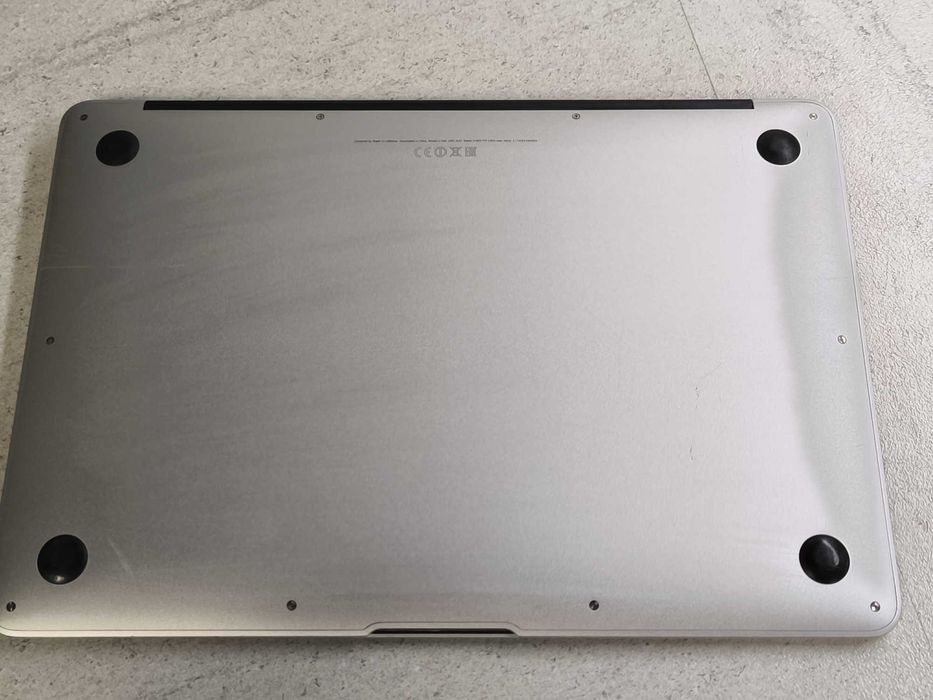 Laptop Apple Macbook Air 13 i5 / 4GB / 120 SSD