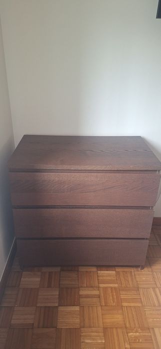 Cama e comoda Malm