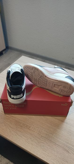 Buty młodzieżowe Puma