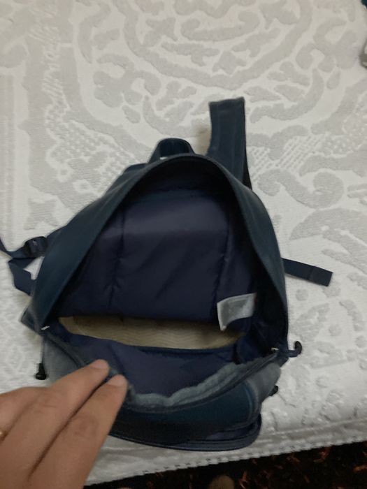 Mochila Nike repelente à agua.