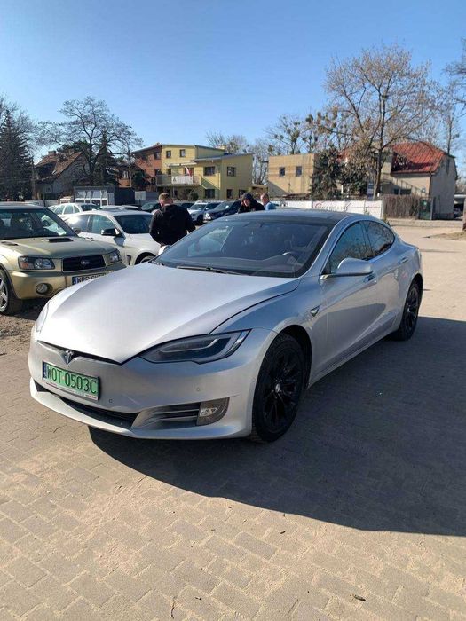 Tesla S 75d 2017
