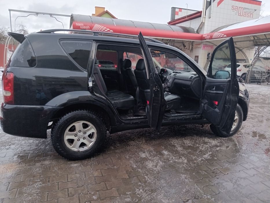 Продаю ssangyong rexton 2