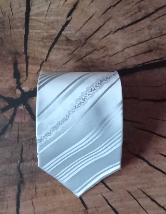 Angelo di Monti jasny krawat ślub wesele poprawiny