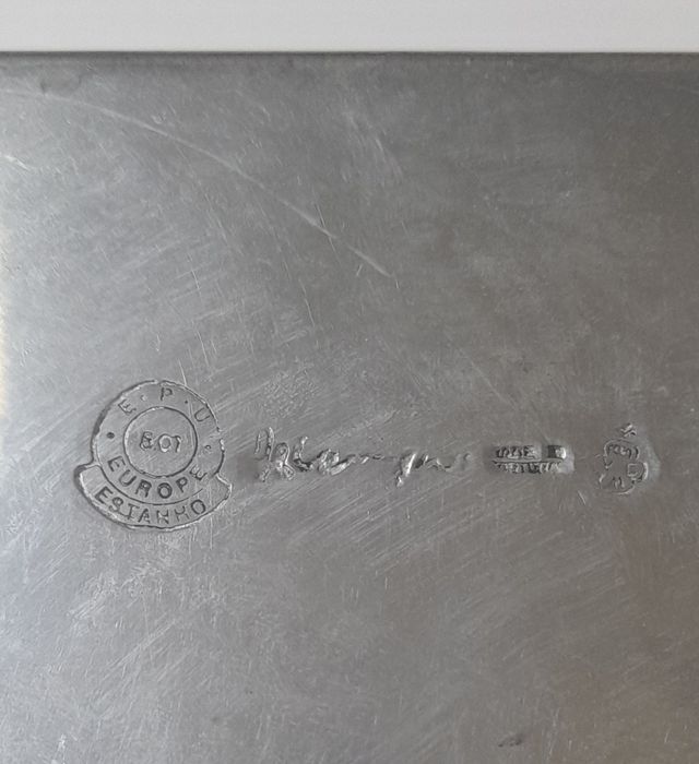 4 peças antigas em e com estanho