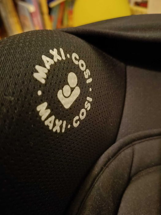 Fotelik samochodowy Maxi Cosi Tinca z bazą ISOFIX