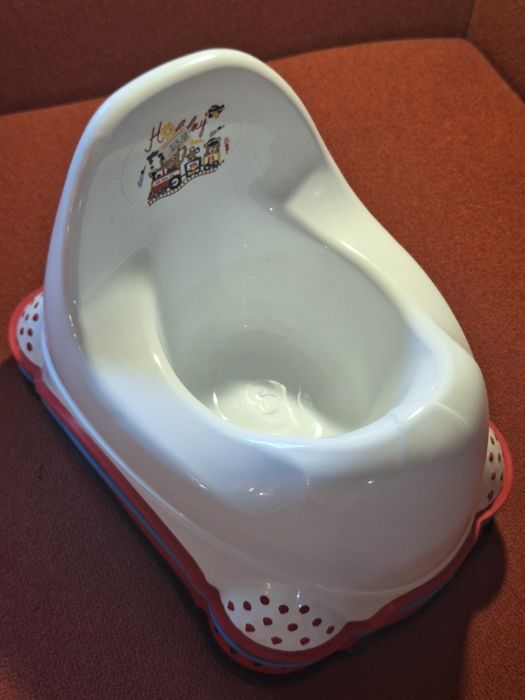 Дитячий горщик,килимок ,м'яке сидіння,шторка