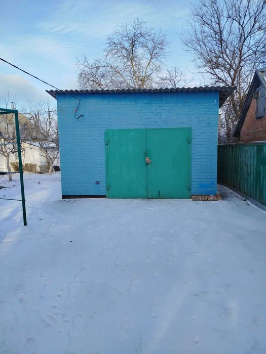 Здам в оренду гараж в центральній  частині міста,