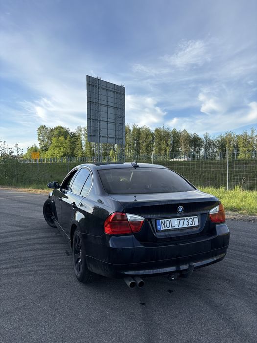 BMW E90 330I 258KM