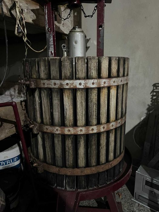 Prensa de vinho hidráulica