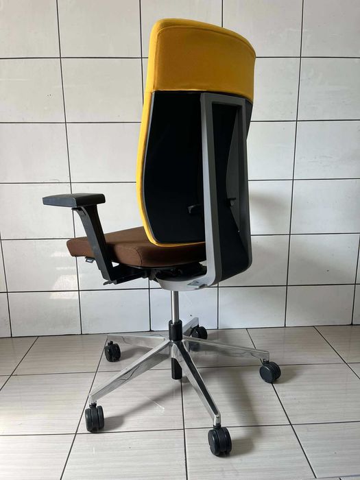 PROMO Fotel biurowy obrotowy Profim Xenon 10STL P61PU DUŻA ILOŚĆ