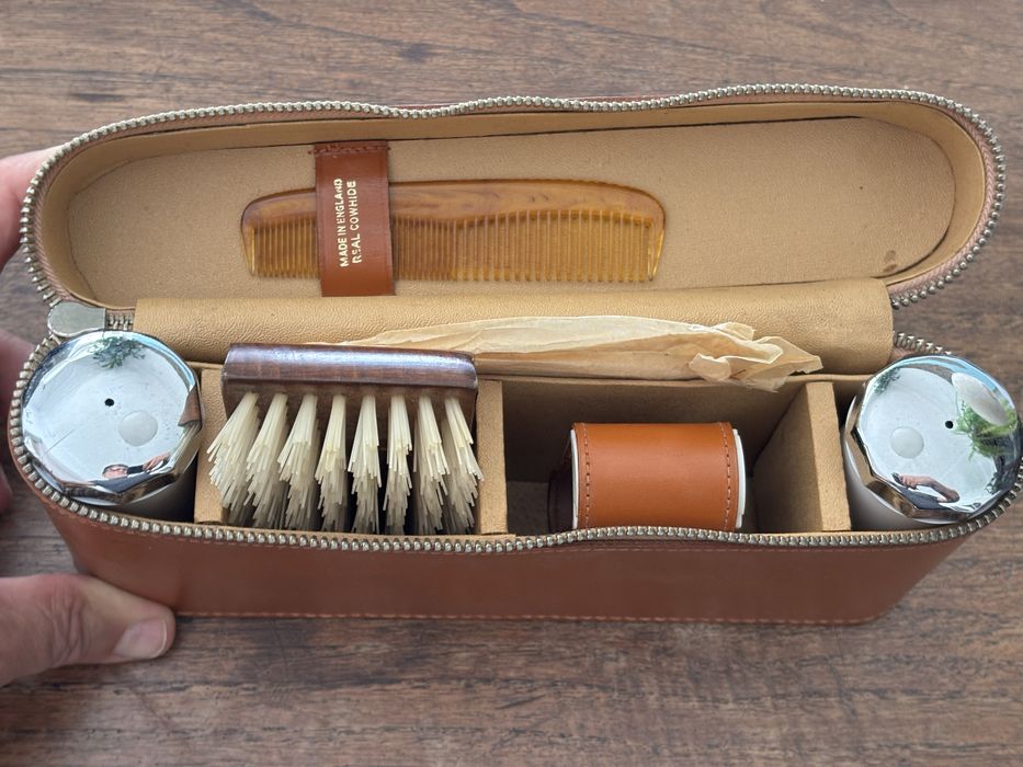 Estojos de viagem vintage