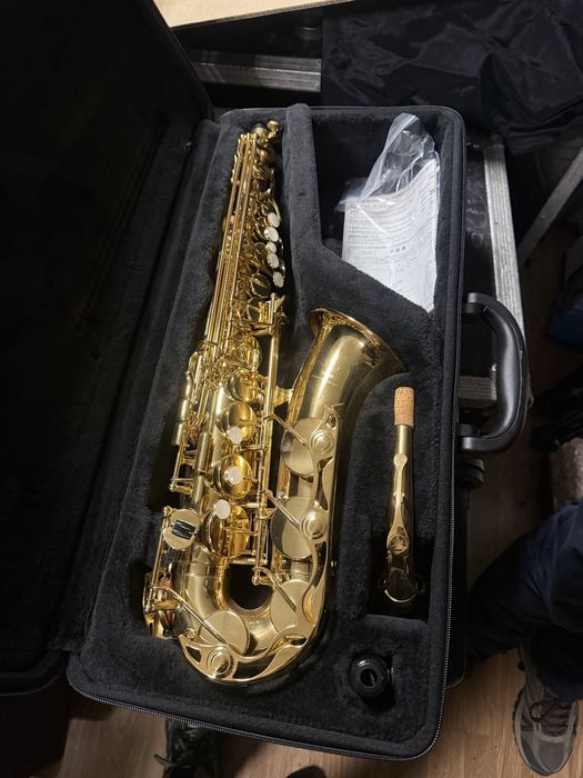 Saxofone Yamaha YAS-280 igual a novo