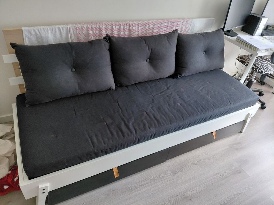 Sofá cama c/gavetas IKEA