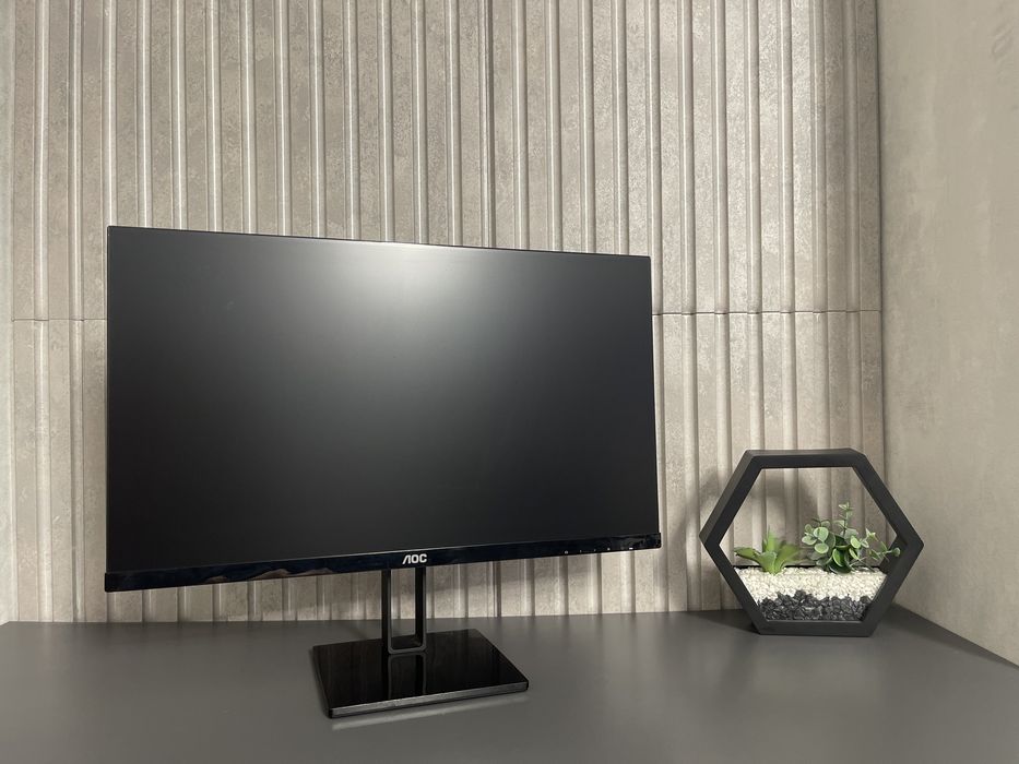 IPS безрамковий монітор AOC 24 дюйми  HDMI full hd