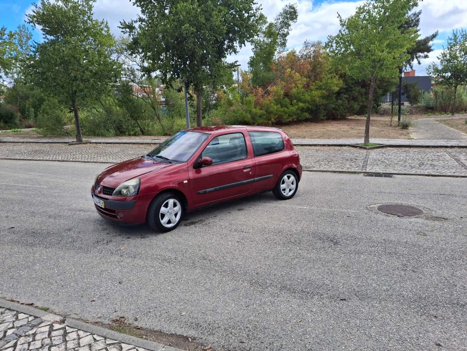 Carro a gasolina de 2001