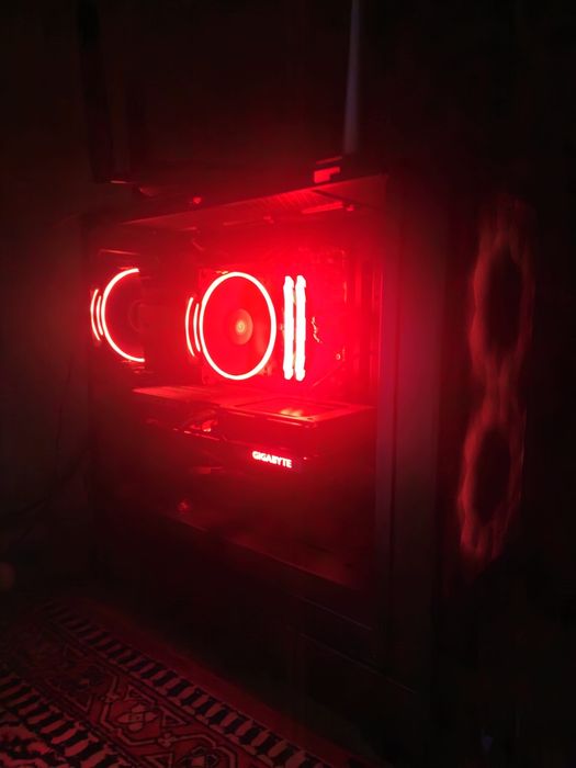 Komputer do gier R7 7800x3d, rtx4070 + peryferia(opis)
