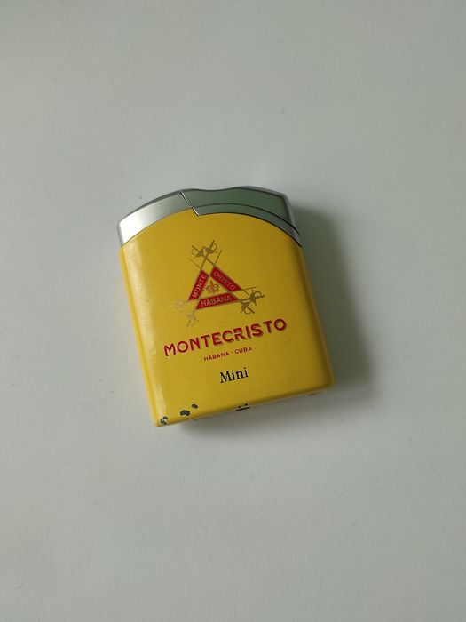Запальничка Montecristo