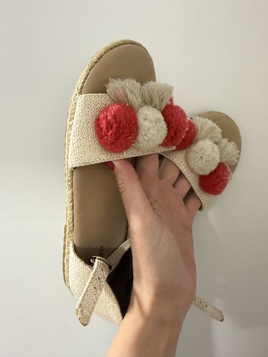 Сандалі босоніжки melissa 34.