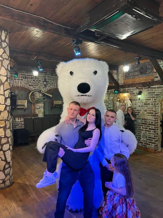 Biały Miś przyjdzie na Twoje święta!