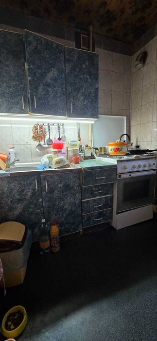 Сдаётся 2 - х комнатная квартира на Василя Стуса .(Черёмушки)