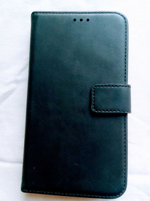 Чехол-книжка новый универсальный 15,5 х 8 для смартфона