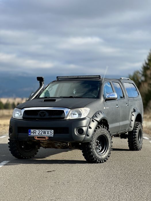 Toyota Hilux 2009 год 3.0 дизель механика для зсу