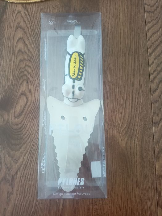 Łopatka to serwowania ciasta, tarty