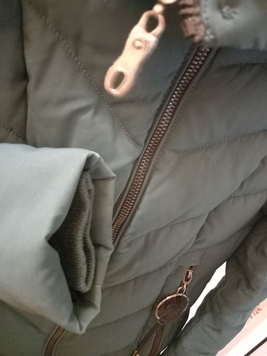 Куртка зимняя женская