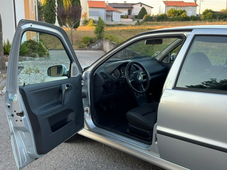 Volkswagen Polo 1.0 | Gasolina | 2001