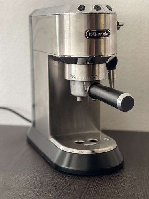 Máquina de Café De’Longhi + Moinho Graef + Acessórios