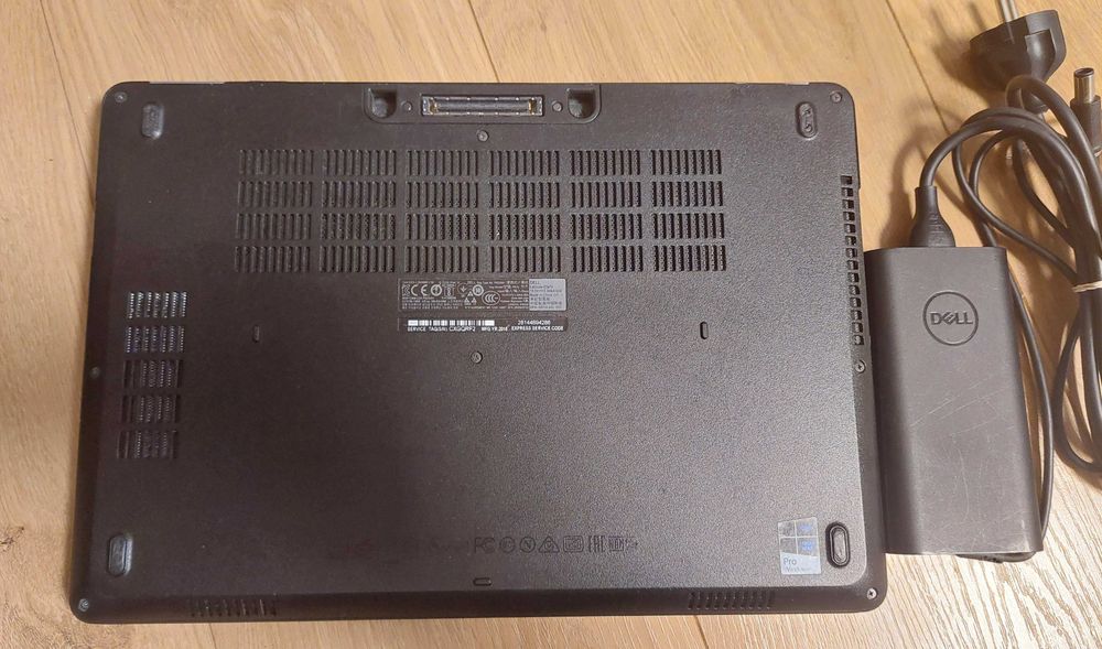 Laptop DELL Latitude E5470 15,6" i5 6200U 8GB 256GB SSD Windows 11Pro