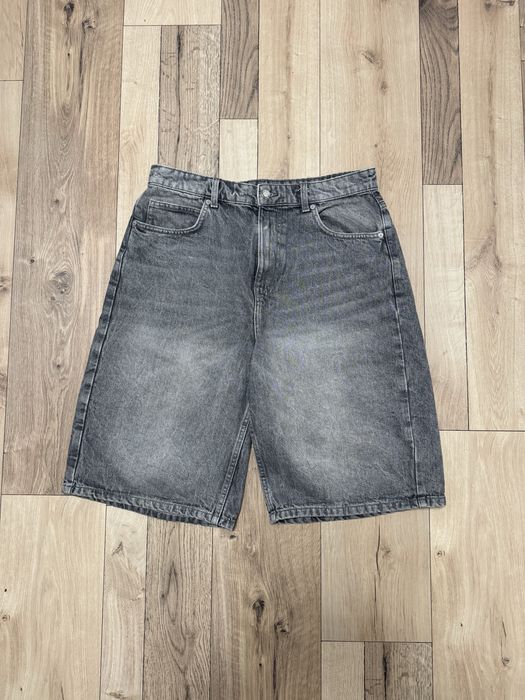 Чоловічі шорти Bershka