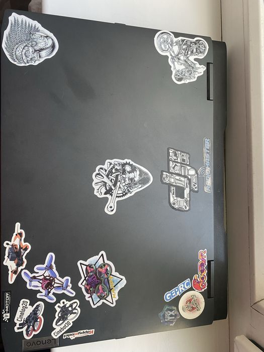 Lenovo ideapad Gaming 3 rtx4050 razen 5 7000