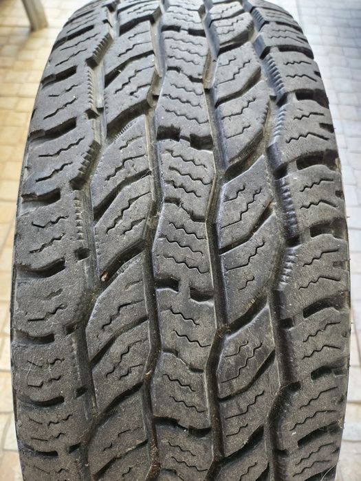Pneus offroad 215/70 16 Cooper Discoverer A/T  3 sport