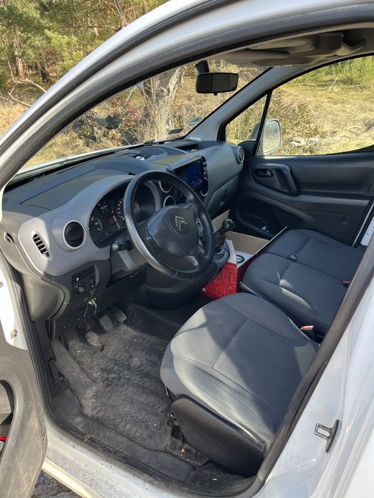 Citroen berlingo 1.6 ehdi 2012