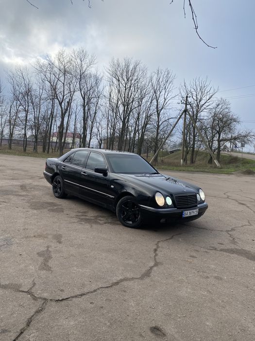 Продам Mersedes E-class