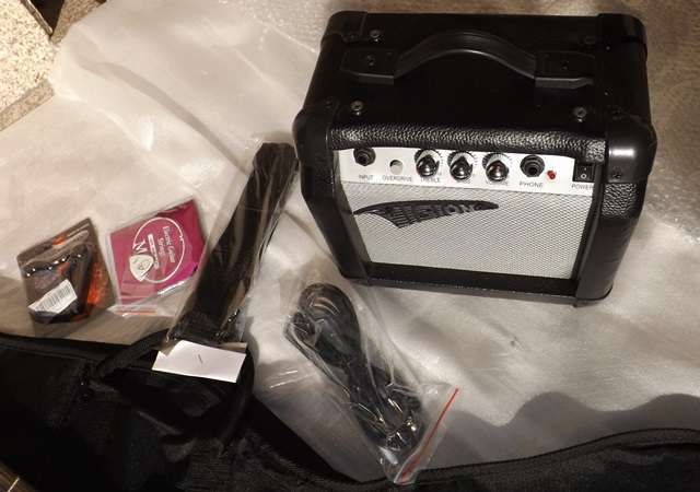 Kit de guitarra elétrica preta ou branca