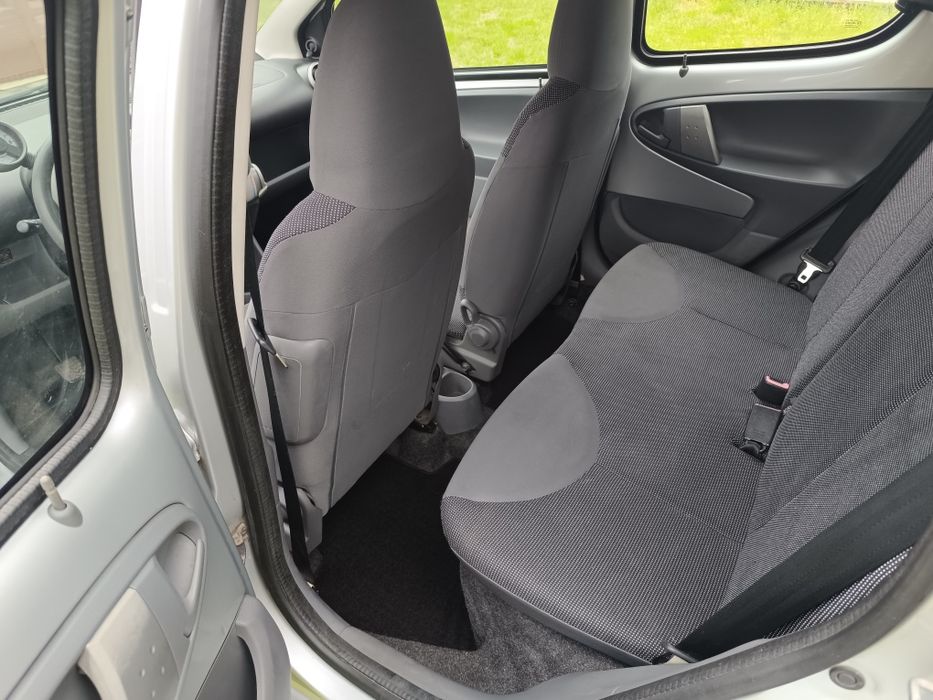 Peugeot 107 1.0 como NOVO