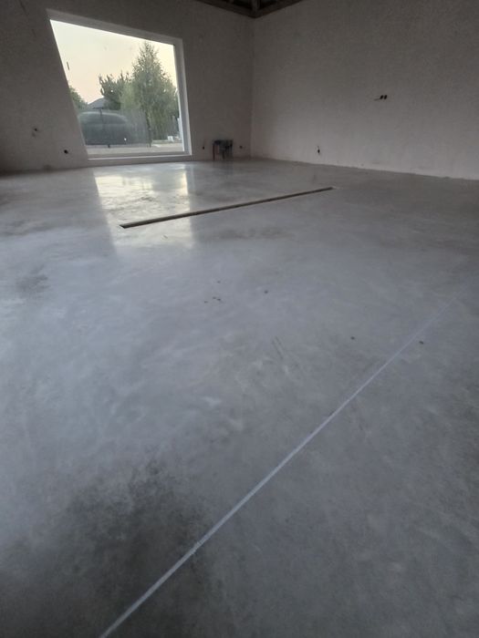 Posadzki przemysłowe betonowe garaże podjazdy chodniki tarasy