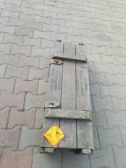 Skrzynia drewniana po pociskach 120mm