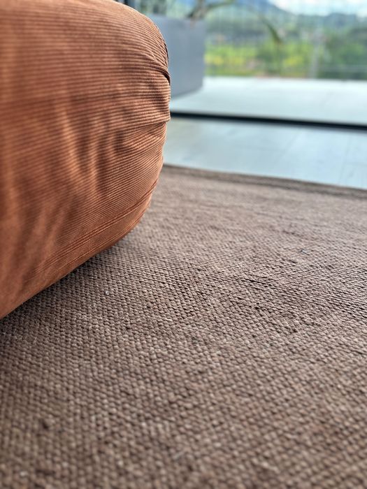 VENDO TAPETE TERRACOTA CASTANHO DE ALGOÃO E JUTA