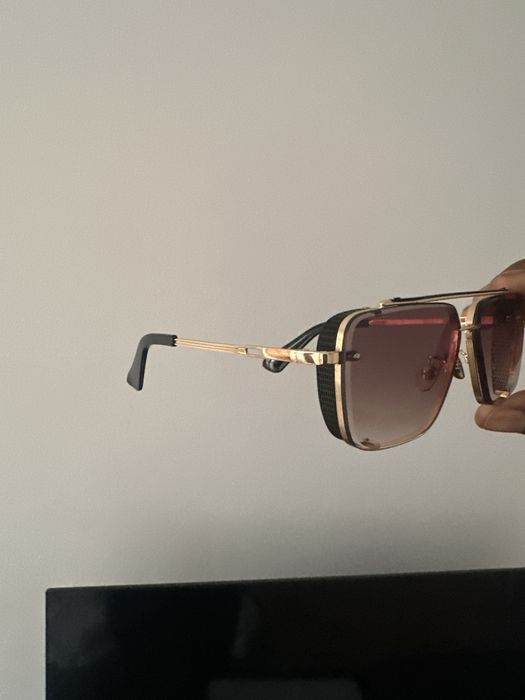 Vendo essa oculos   por 60euro