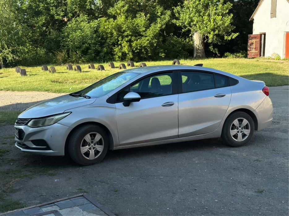Chevrolet cruze 2018
