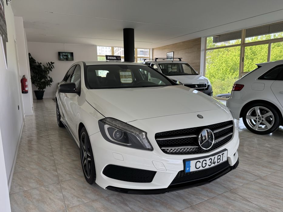 Mercedes-Benz A180 AMG Line