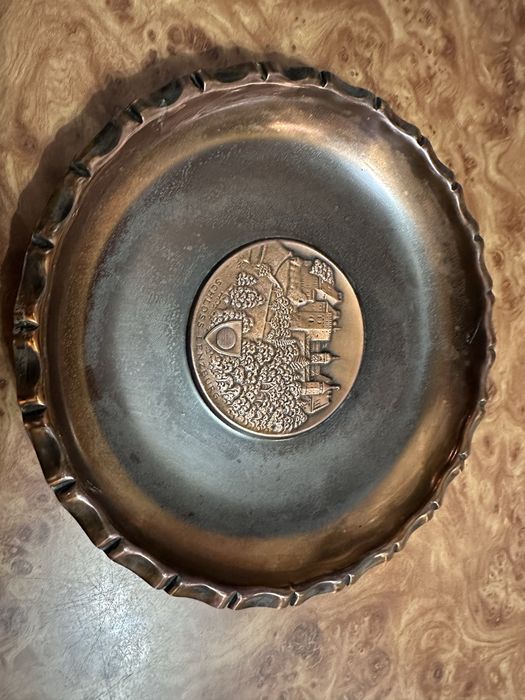 Miedziany talerz do powieszenia kolekcje retro vintage