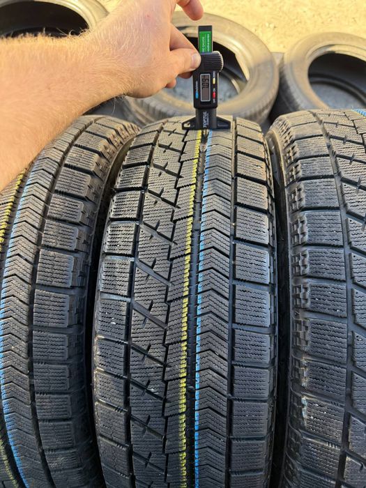 Шины БУ 195 65 R 15 Bridgestone Blizzak VRX Зима Комплект резина