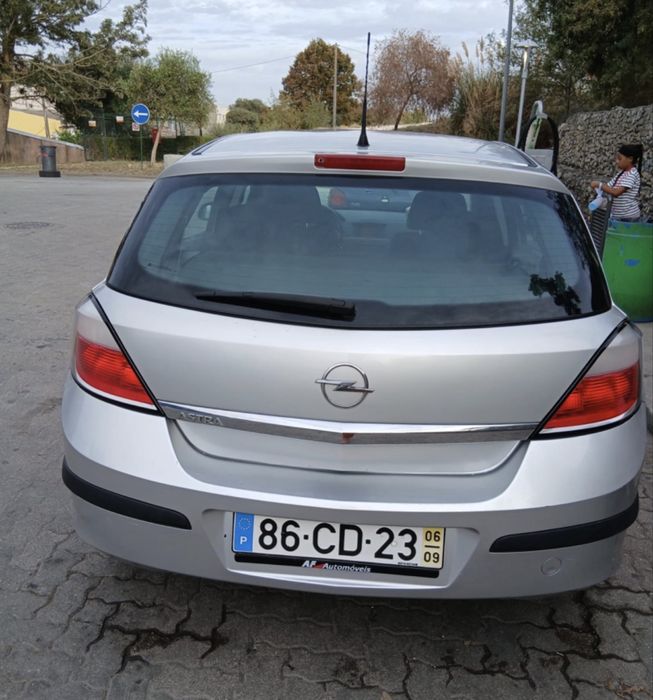 Vendo o meu opel Astra foto 2