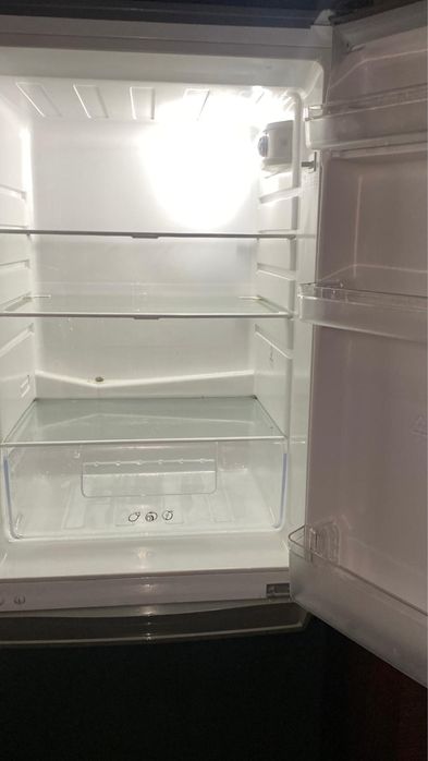 Frigorífico combinado candy chcs 514ex estático e 207L